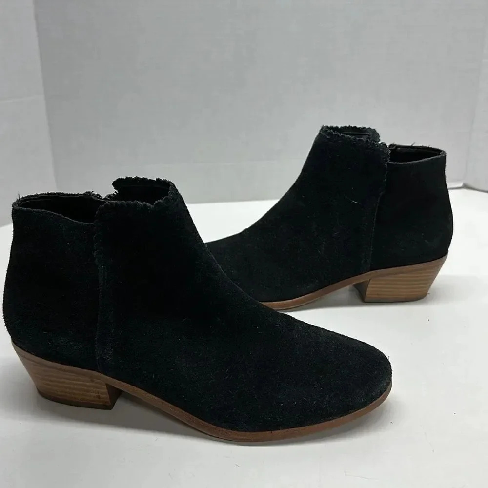Jack Rogers Raegan Bootie Ankle Low Heeled Boots Side Zip Suede Black Size 7